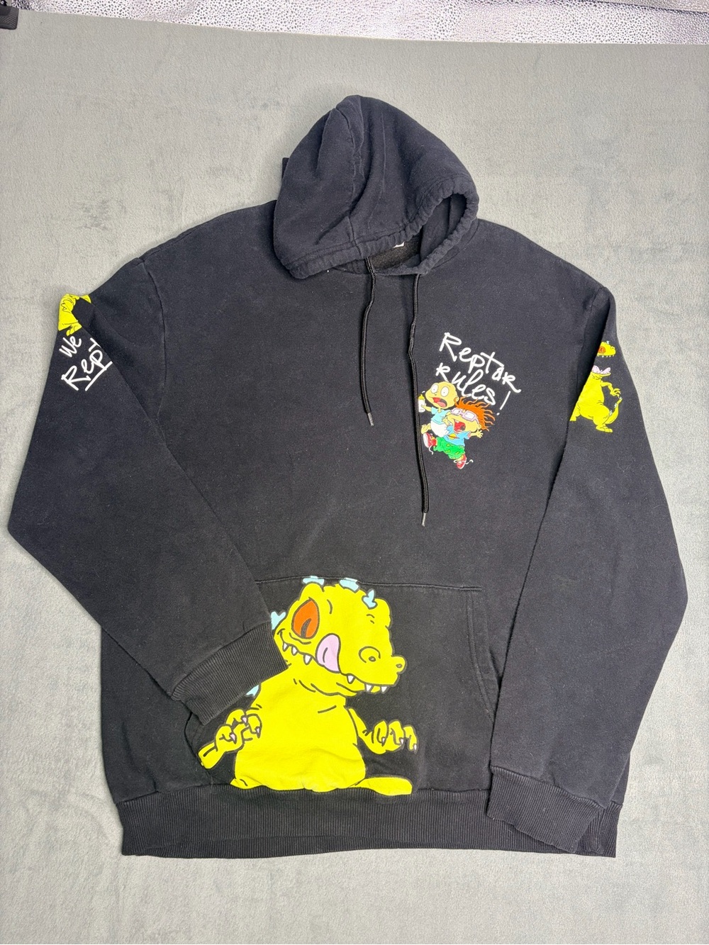 Black Rug Rats 'Reptar Rules' Graphic Hoodie with Yellow Reptile Motif
